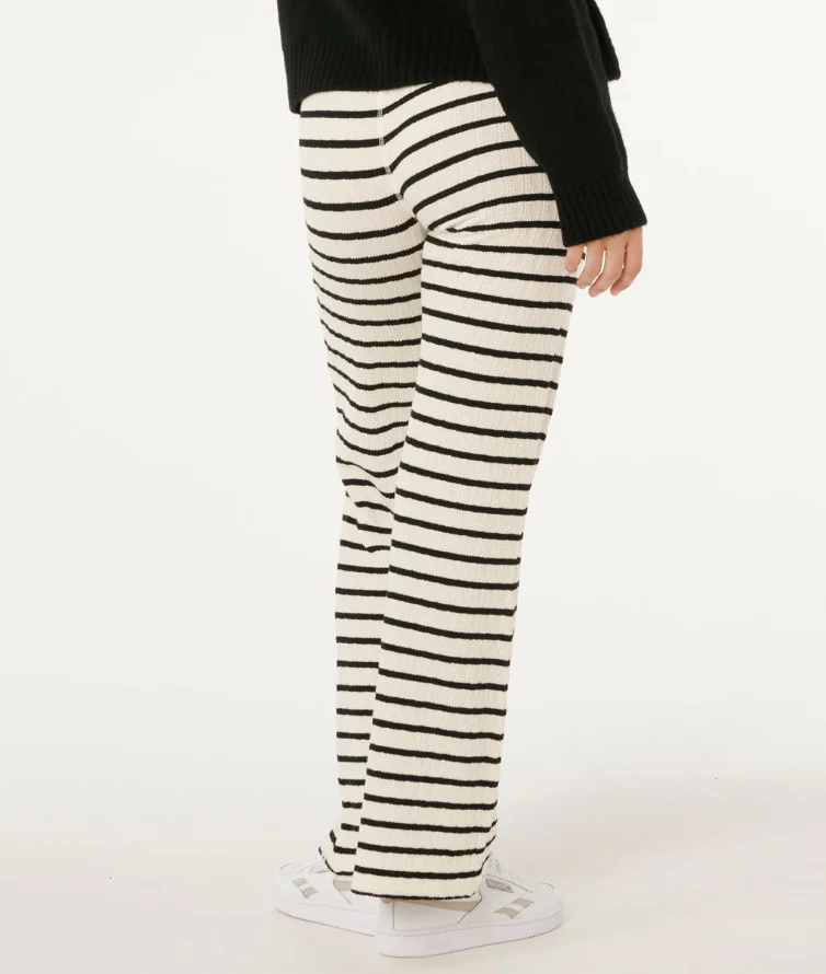 Rip Curl Women's Bobbi Stripe Pants - Win26 - Image 4